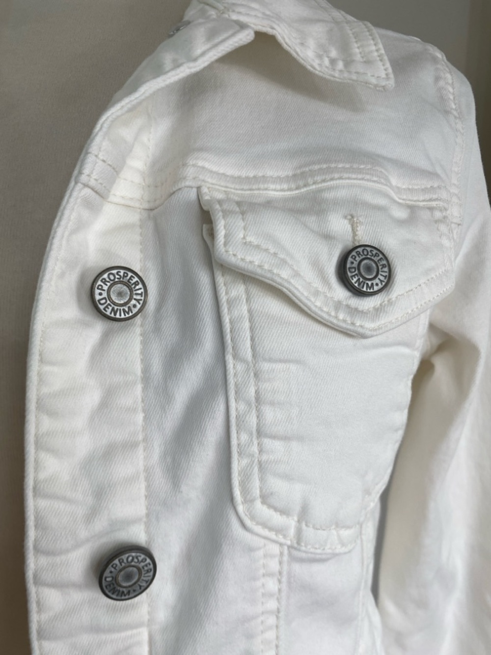 Prosperity Women's White Stretch Denim Jacket Size Small Coastal Cowgirl Casual - Picture 6 of 16